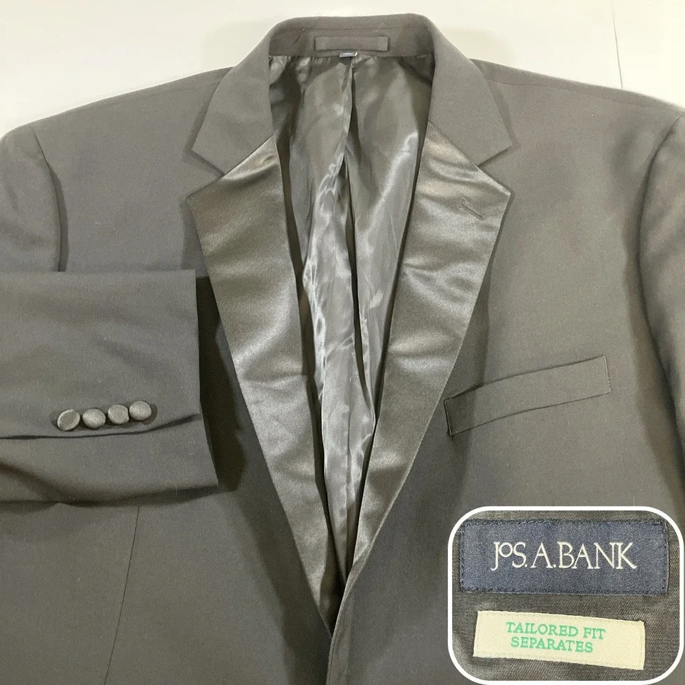 Jos A Bank Tuxedo Jacket Mens 50R Black Wool Tailored Fit Satin Lapel Formal